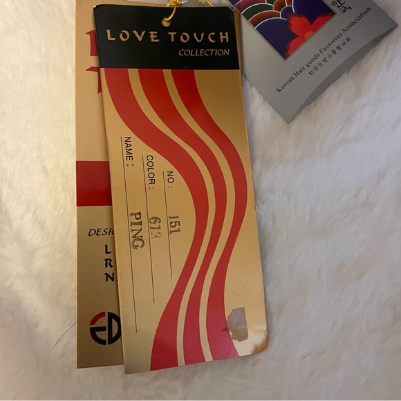 Wig - Picture 5 of 6